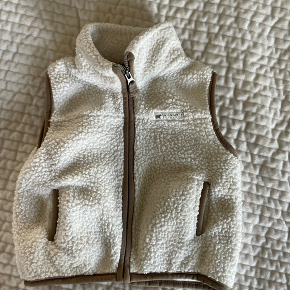 BABY BOY SIZE 6 MONTH FALL/WINTER CLOTHING BUNDLE - Picture 9 of 11